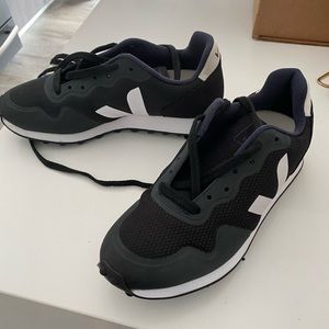 Veja Black and White Women's Sneakers